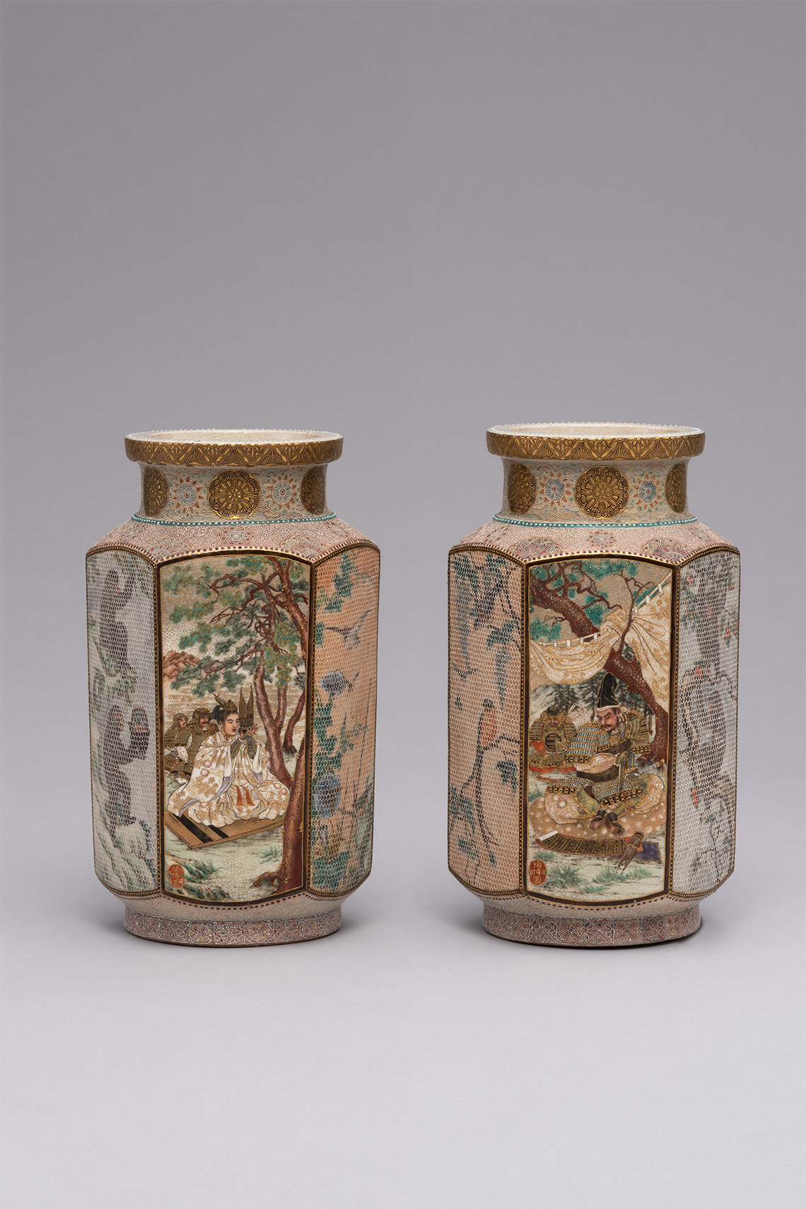 成瀬誠志《上絵金彩人物図花瓶》19世紀後期－20世紀前期　陶土、上絵、金彩　